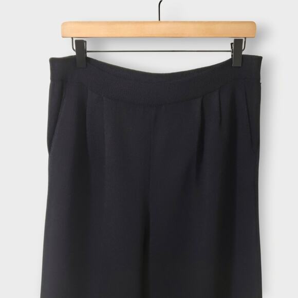 ST. John Separates Black Santana Knit Pleated Pull On Pants Sz 8 Career Classic - Picture 2 of 12